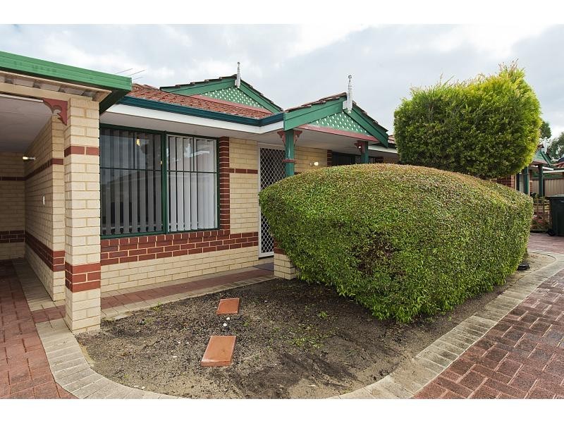 5/2 Redbud Mews, Cooloongup WA 6168