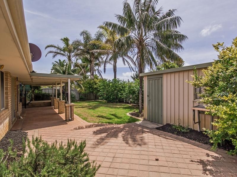 46 Cumberland Way, Waikiki WA 6169