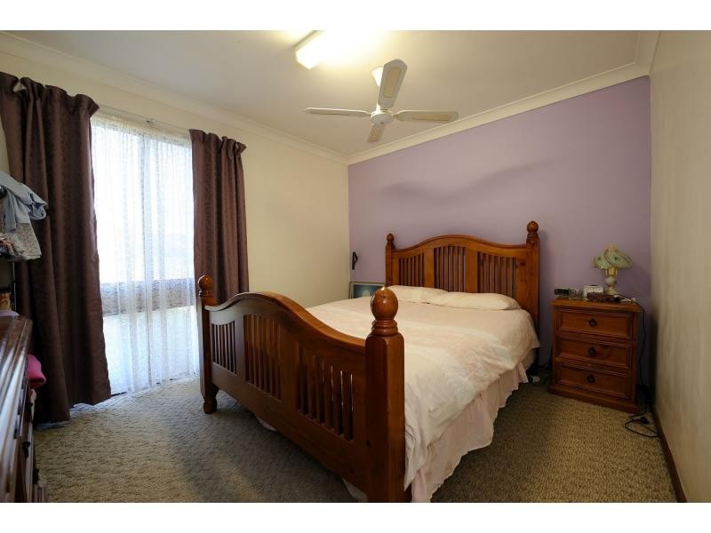 1 Grenada Place, Safety Bay WA 6169