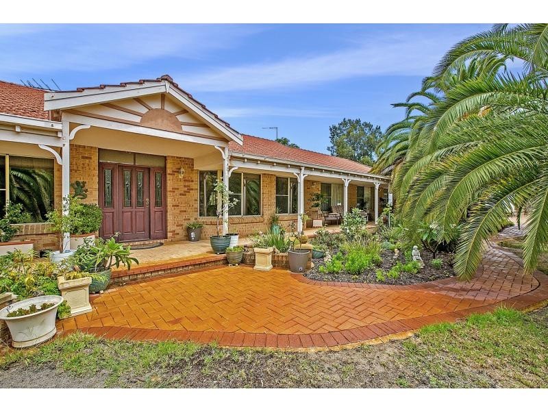 348 Amarillo Drive, Karnup WA 6176