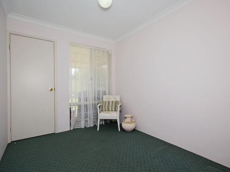 98b The Avenue, Warnbro WA 6169
