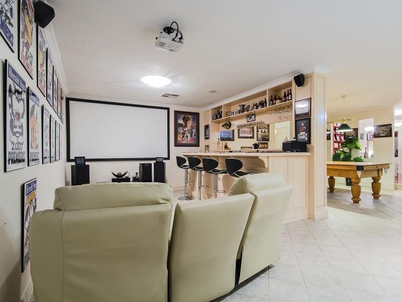 11 Staunton Rise, Halls Head WA 6210