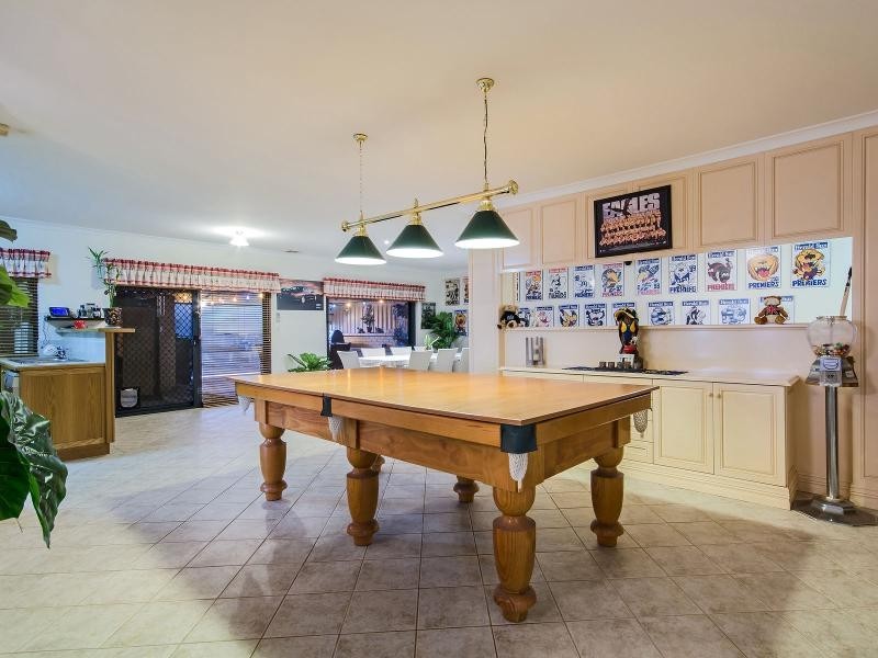 11 Staunton Rise, Halls Head WA 6210