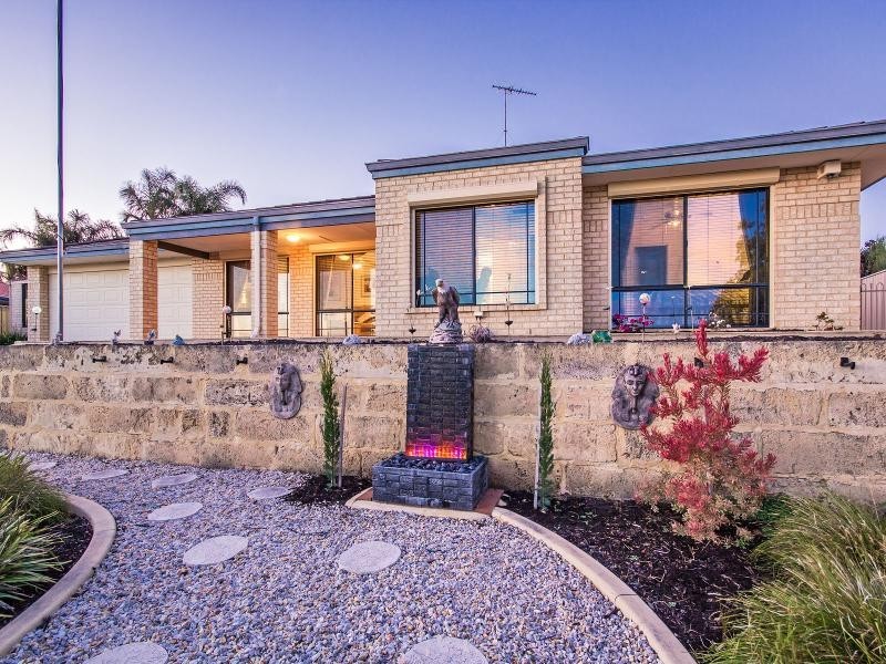 11 Staunton Rise, Halls Head WA 6210