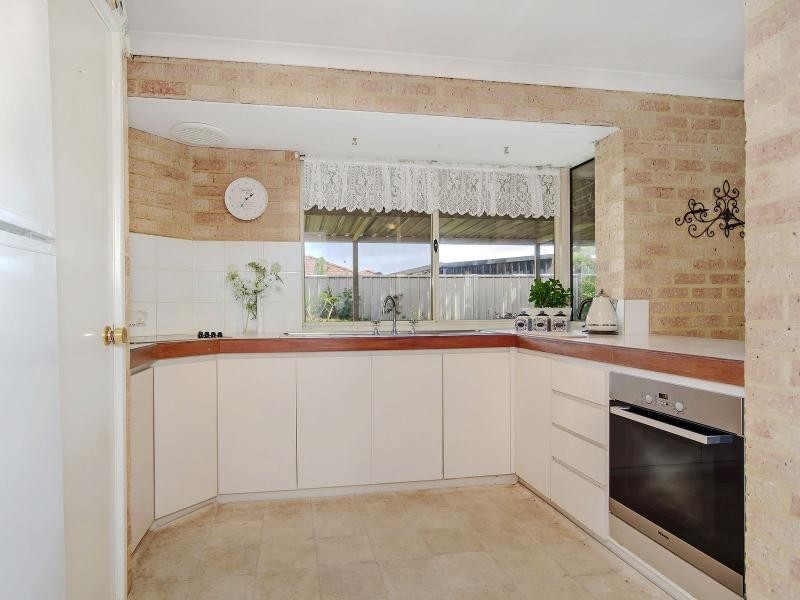 13B Ozark Place, Warnbro WA 6169