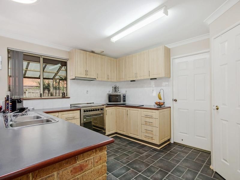 10 Teesdale Way, Baldivis WA 6171