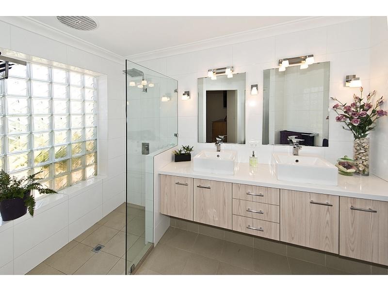 3 Penno Court, Leeming WA 6149