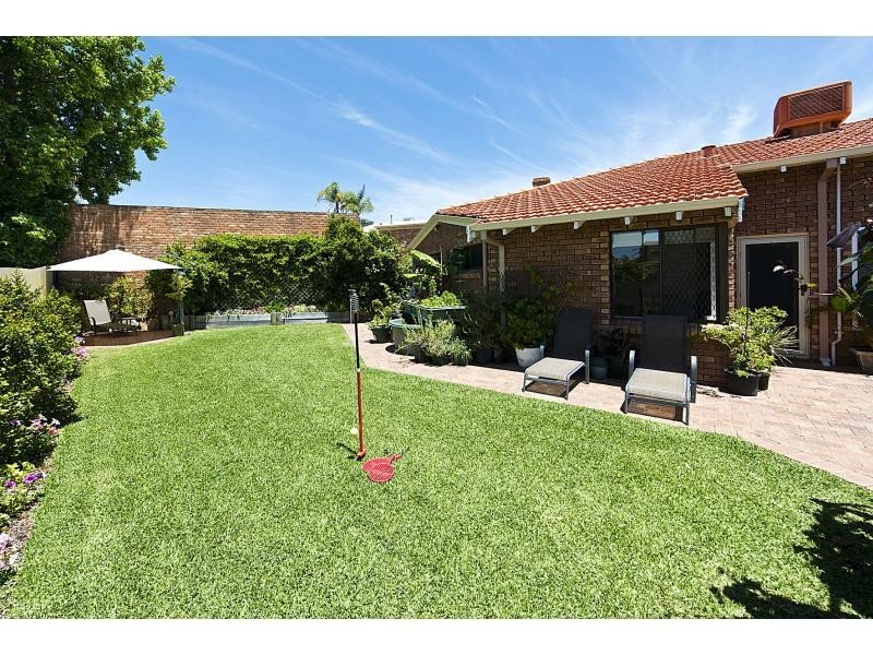 3 Penno Court, Leeming WA 6149
