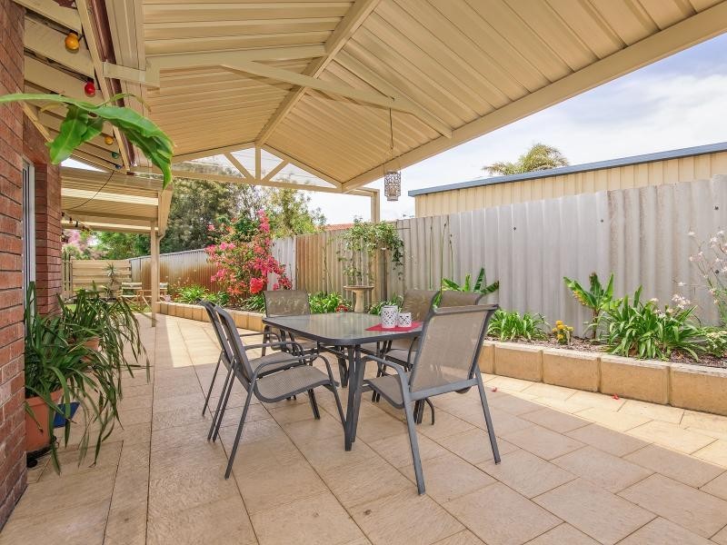 63 Elswick Street, Safety Bay WA 6169