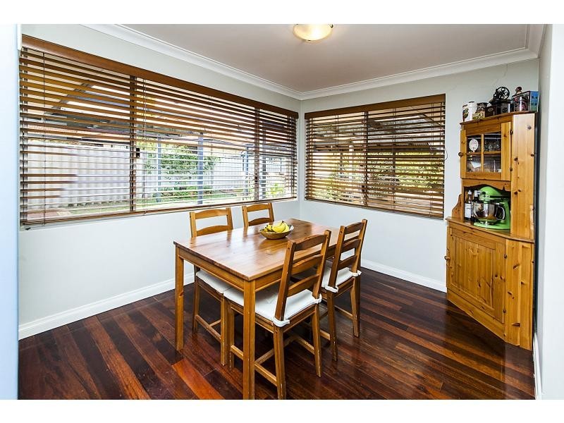36 Cumberland Way, Waikiki WA 6169