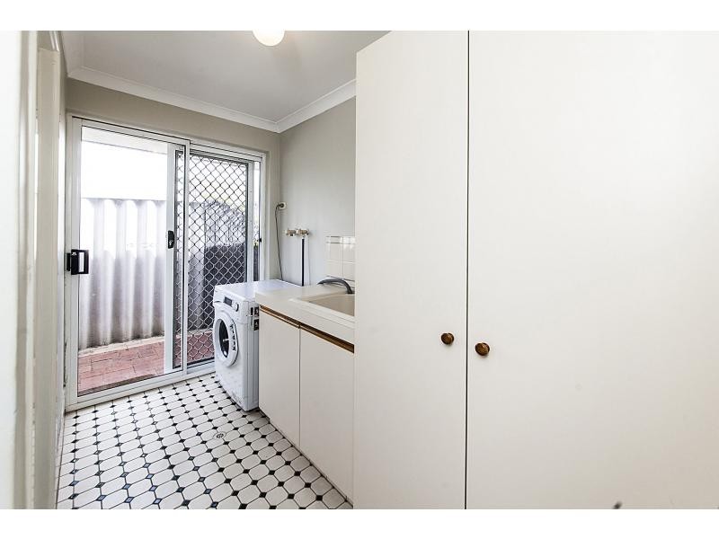 36 Cumberland Way, Waikiki WA 6169