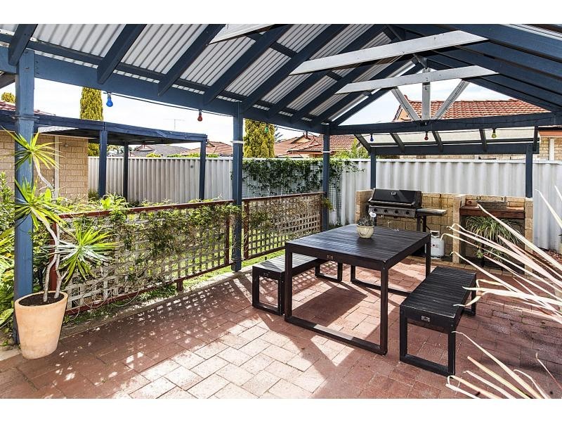 36 Cumberland Way, Waikiki WA 6169