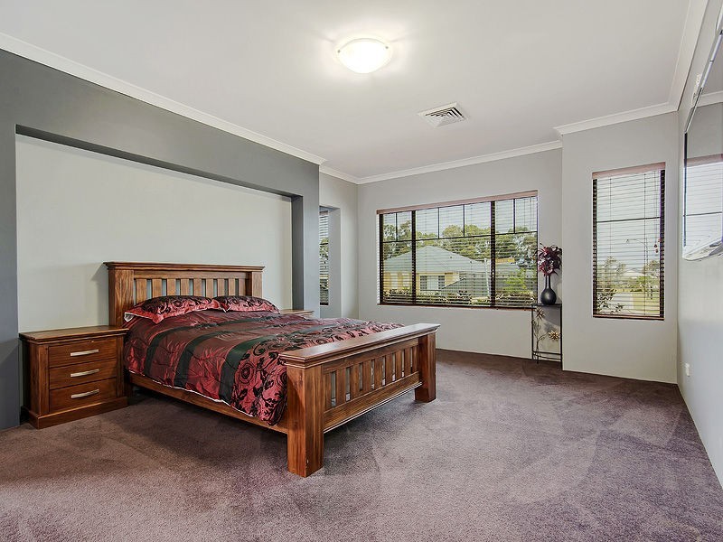 12 Harperia Way, Baldivis WA 6171