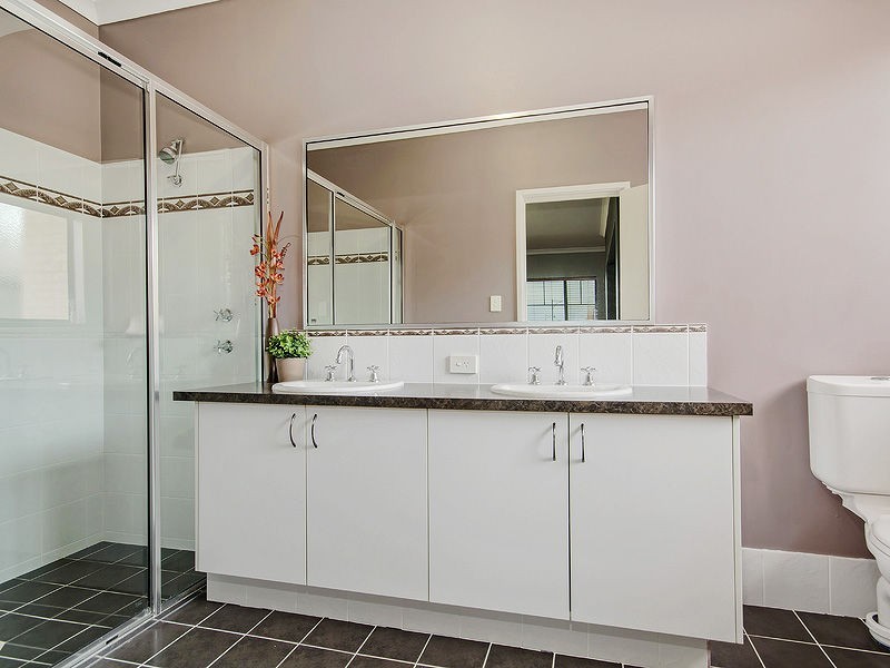 12 Harperia Way, Baldivis WA 6171