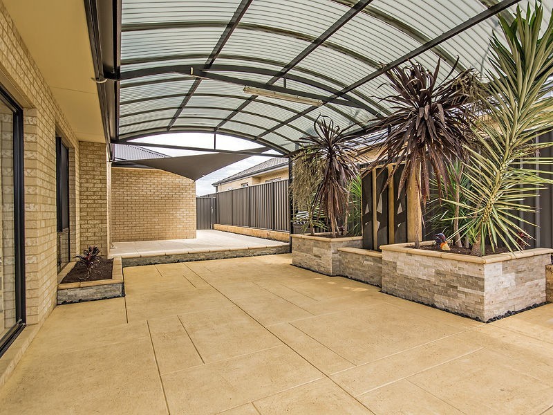 12 Harperia Way, Baldivis WA 6171