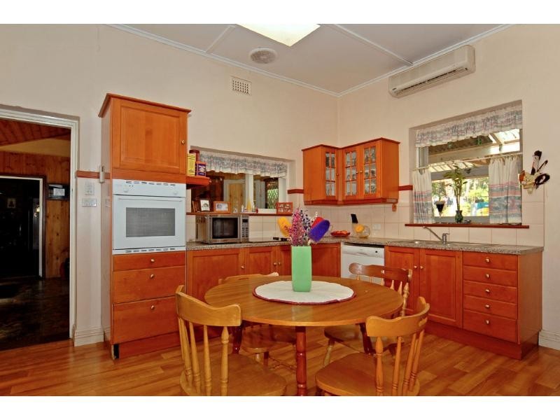 3300 Elliott Road, Chidlow WA 6556