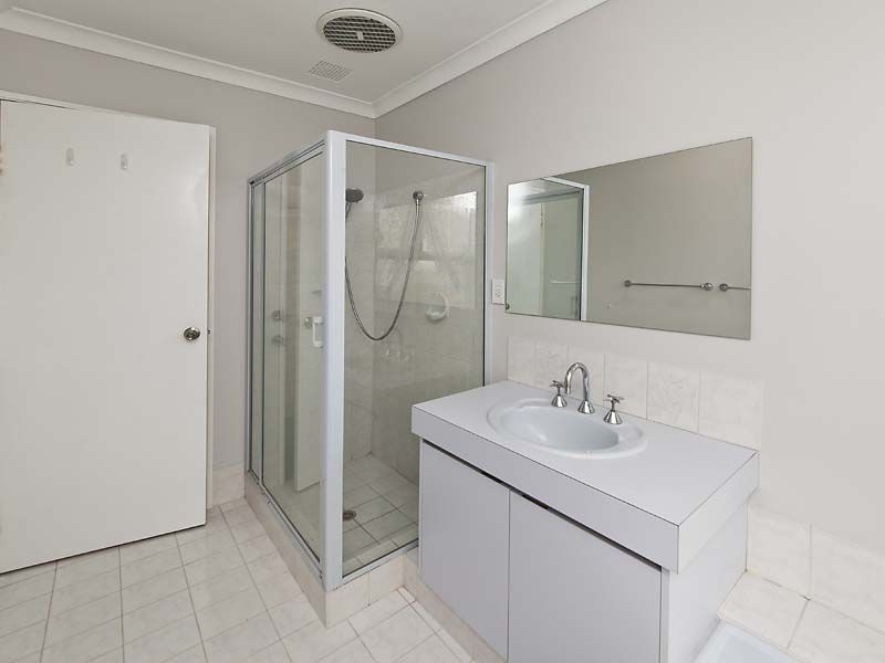 76 Kiap Road, South Yunderup WA 6208