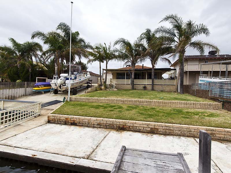 76 Kiap Road, South Yunderup WA 6208