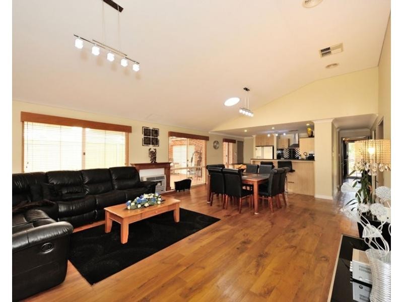 140 Lewington Street, Rockingham WA 6168