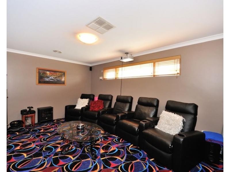 140 Lewington Street, Rockingham WA 6168