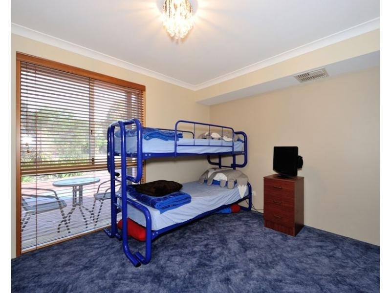 140 Lewington Street, Rockingham WA 6168