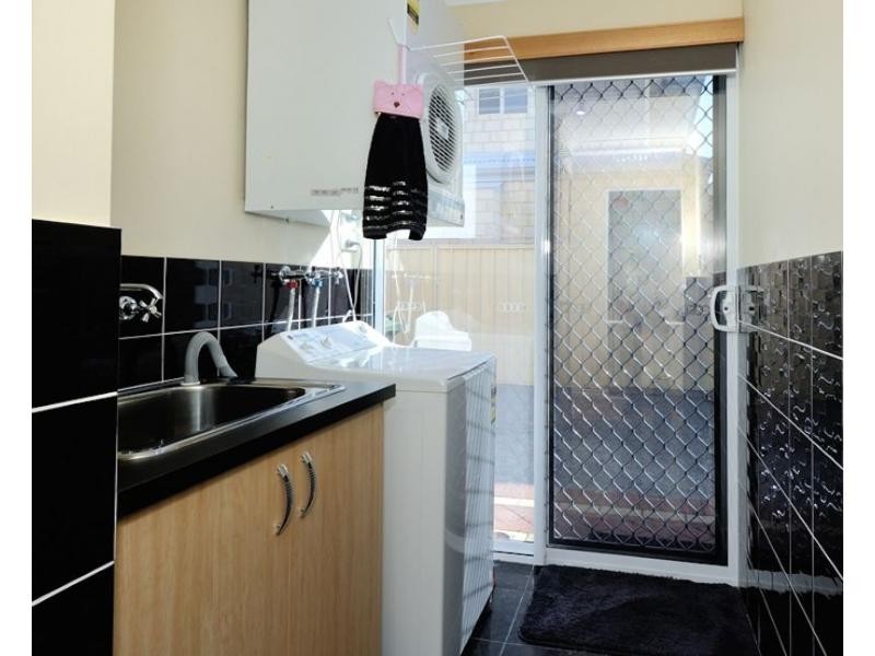 140 Lewington Street, Rockingham WA 6168