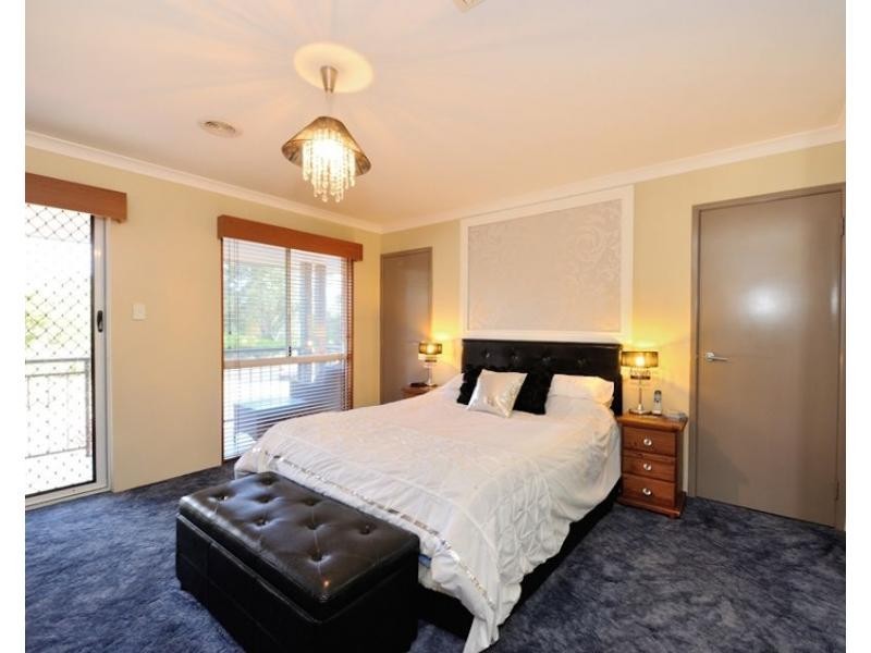 140 Lewington Street, Rockingham WA 6168