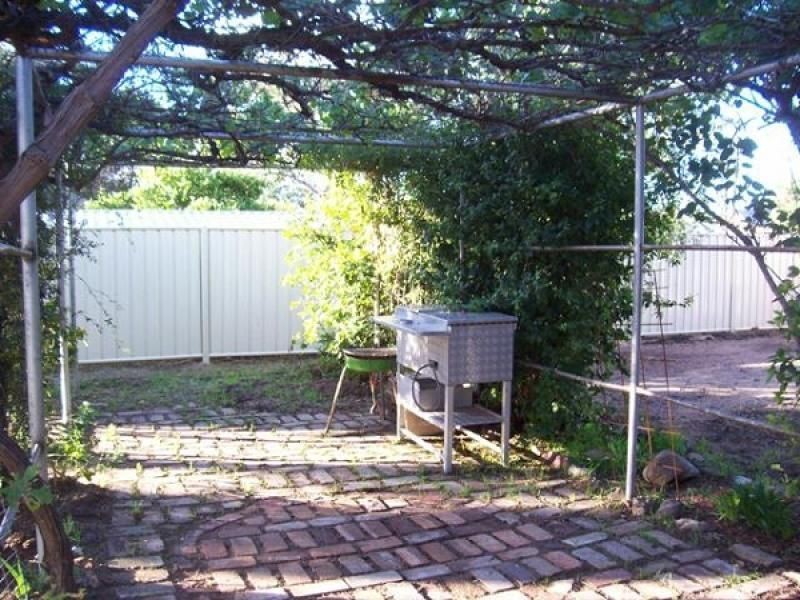 15 Warrena Street, Coonamble NSW 2829