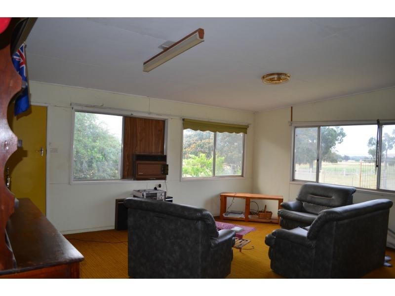 1 “Jimbelle” Golden Highway, Elong Elong NSW 2831