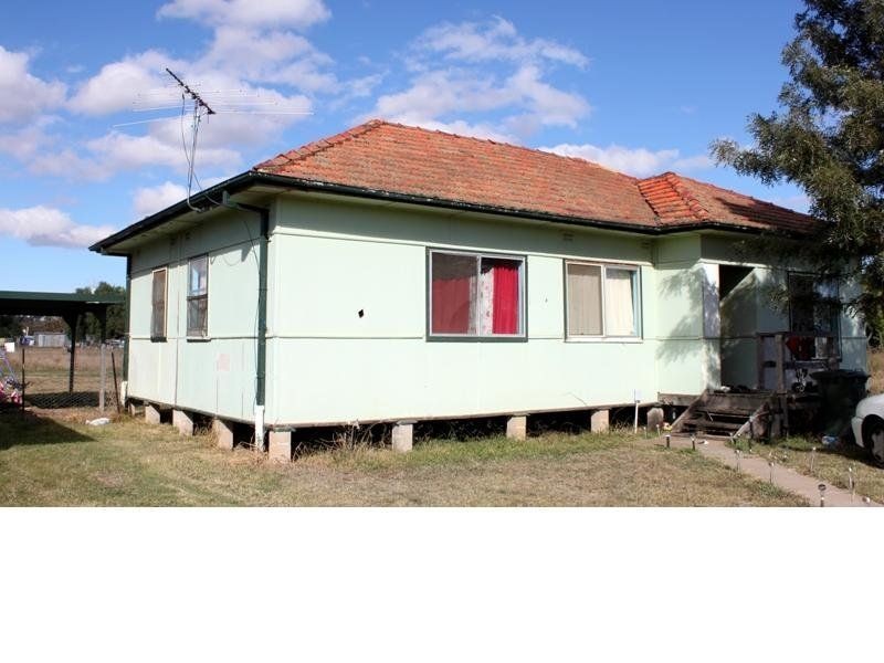 8 Marchant Street, Mendooran NSW 2842