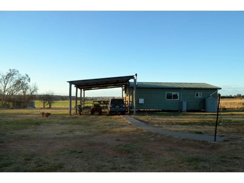 “Kurralta” 1054 Piambra Road, Binnaway NSW 2395
