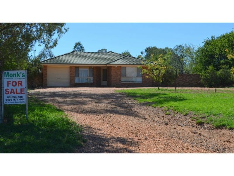 4 River Street, Dunedoo NSW 2844