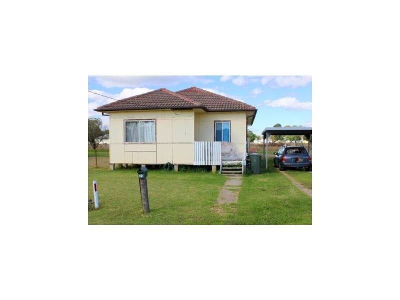 10 Marchant Street, Mendooran NSW 2842