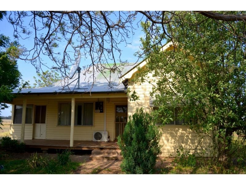 “Lucknow” 193R Mendooran Road, Jones Creek NSW 2830