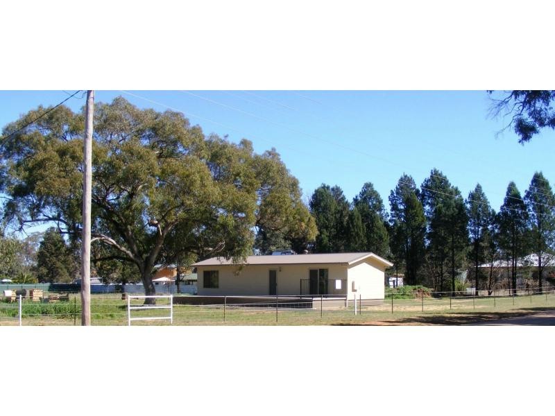 10 Bomen Street, Ballimore NSW 2830