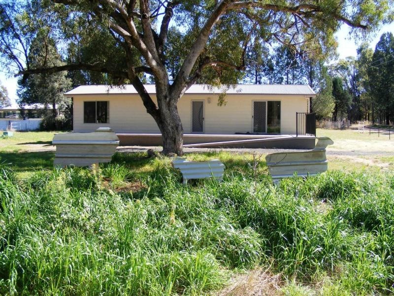 10 Bomen Street, Ballimore NSW 2830