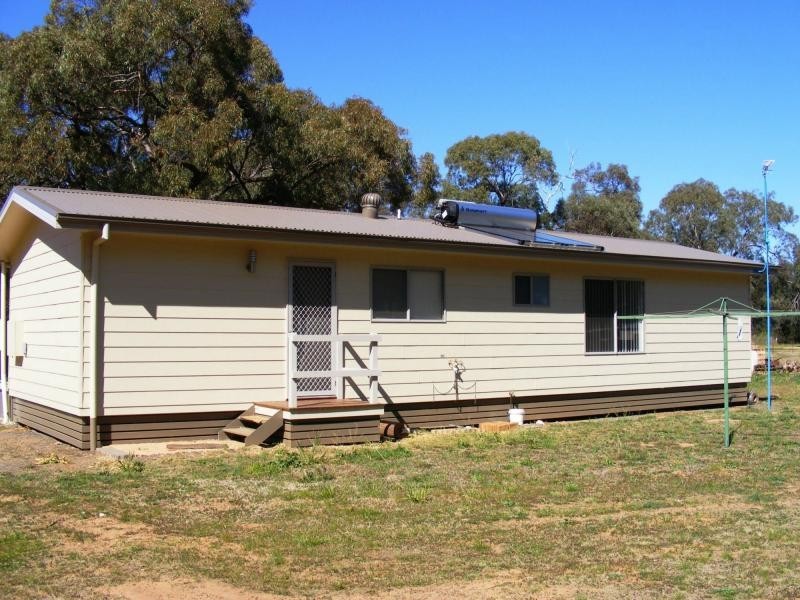 10 Bomen Street, Ballimore NSW 2830