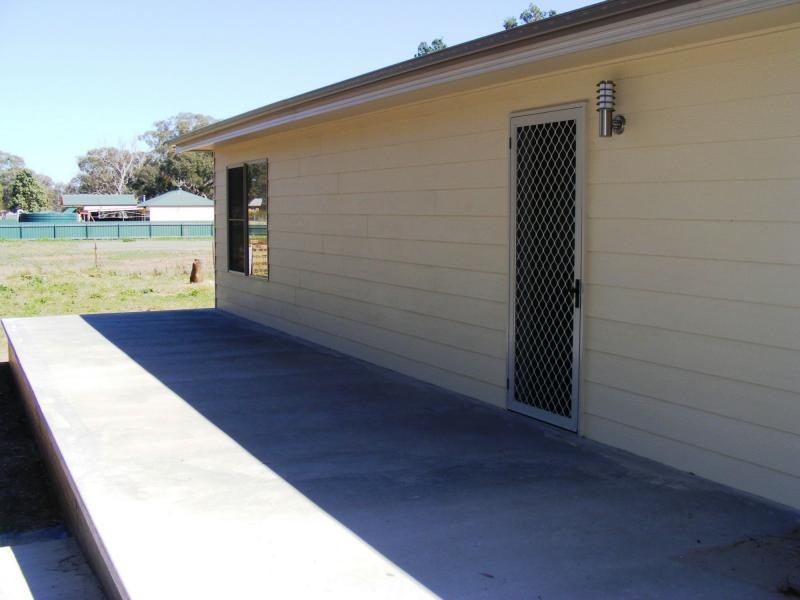 10 Bomen Street, Ballimore NSW 2830