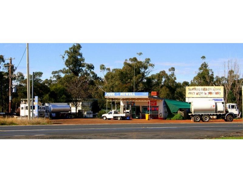 1 Newell Highway, Brocklehurst NSW 2830