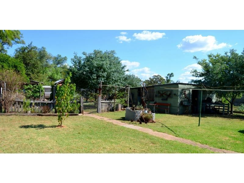 L103 Bandulla Street & Yarrow Road, Mendooran NSW 2842