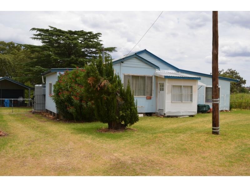 13 Brennan Street, Tooraweenah NSW 2831