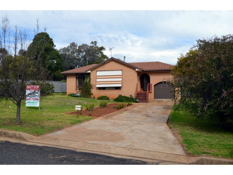 70 Tucklan Street, Dunedoo NSW 2844
