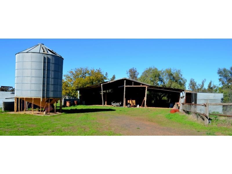 “Lexden” 66 Riverview Road, Gilgandra NSW 2827