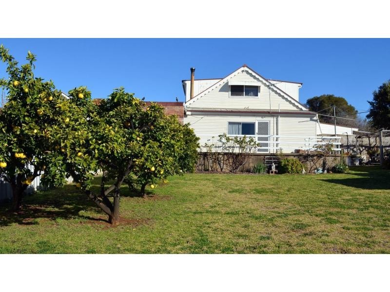 35 Tucklan Street, Dunedoo NSW 2844
