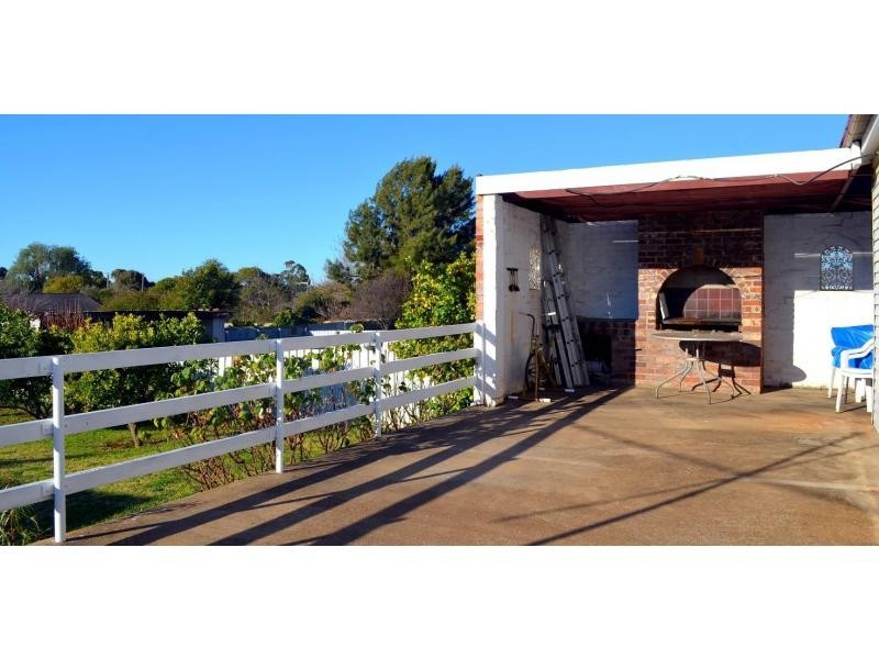 35 Tucklan Street, Dunedoo NSW 2844