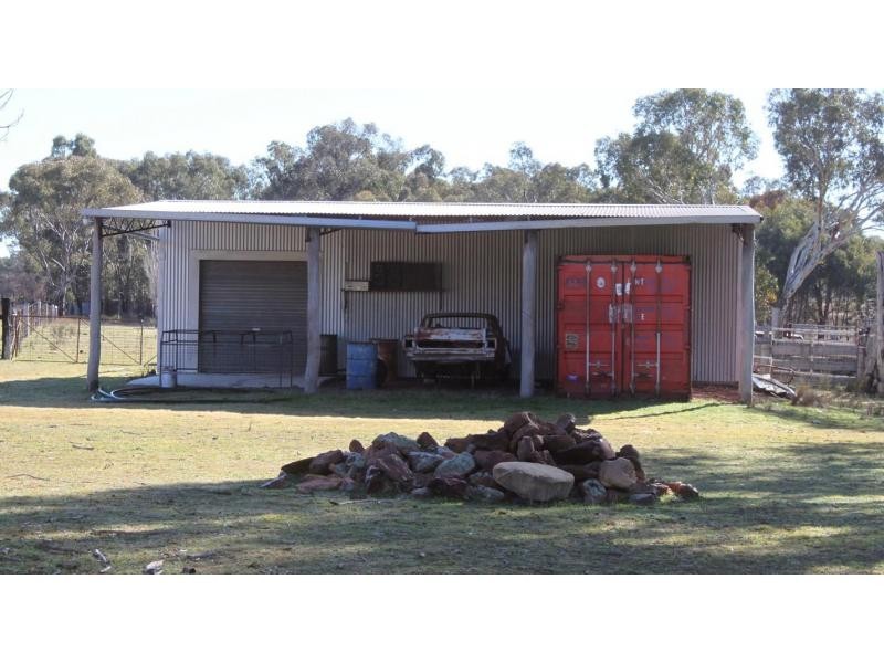 “Pinevale” Boomley Road, Elong Elong NSW 2831