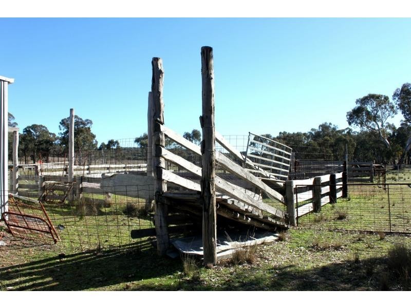 “Pinevale” Boomley Road, Elong Elong NSW 2831