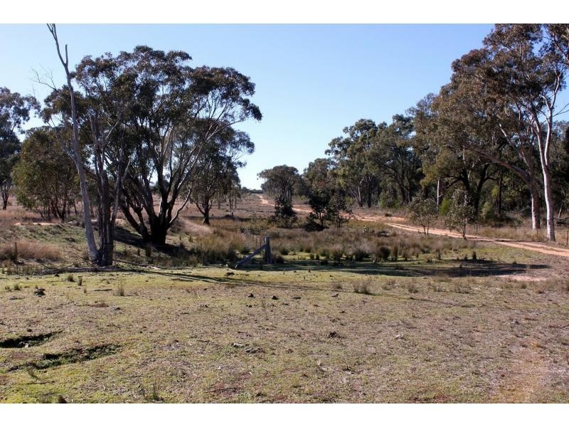 “Pinevale” Boomley Road, Elong Elong NSW 2831