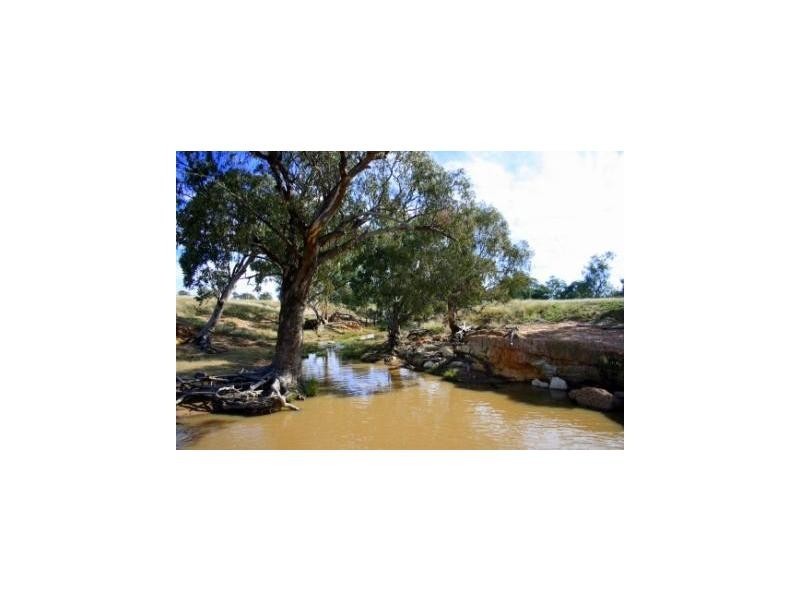 “Bonnievue” 102 Youl Bung Road, Tooraweenah NSW 2831