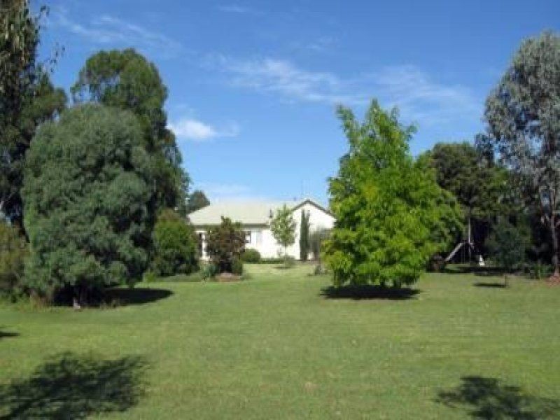 ‘Bridgeview’ Golden Highway, Dubbo NSW 2830